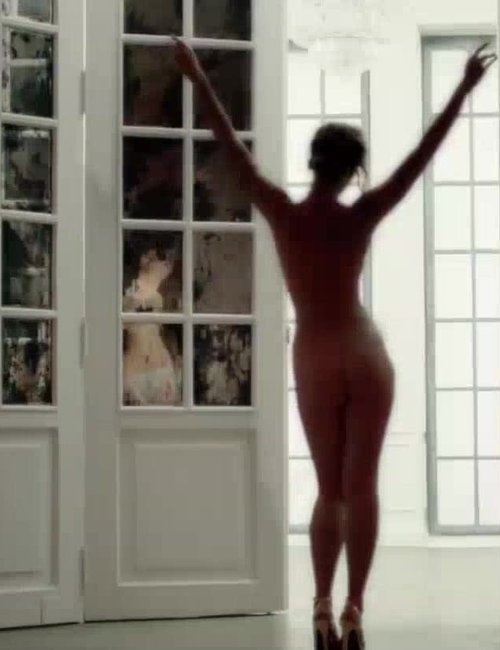 Юлианна Караулова