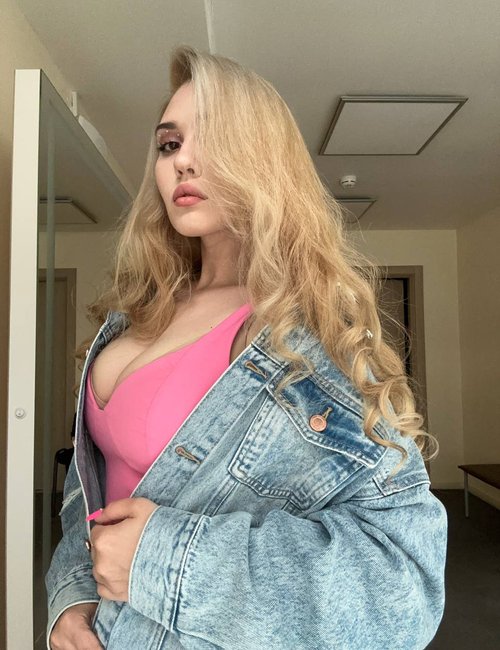 Арина Буланова