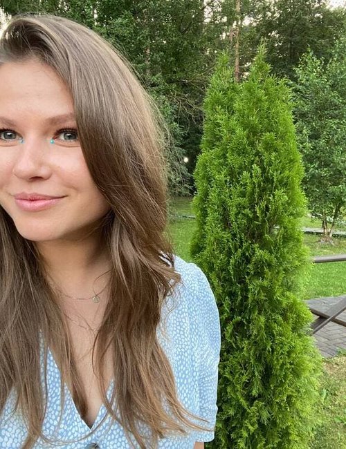 Юлия Топольницкая