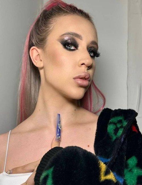 Кенели Сайкс